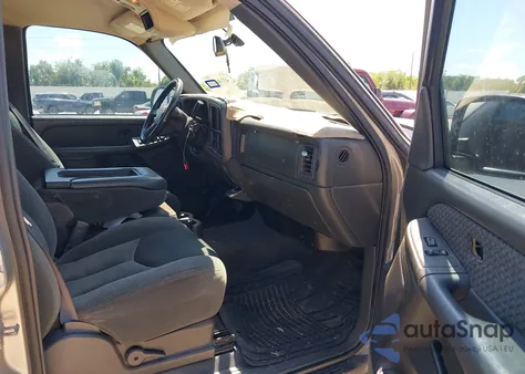 2004 Chevrolet Avalanche 1500 z USA, uszkodzony, nr VIN 3GNEC12T74G255618